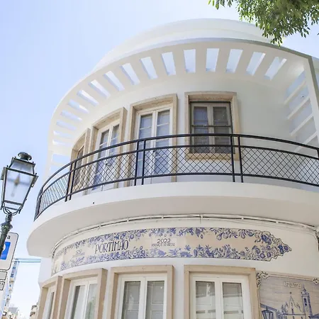 Villa In Patroves Near Golden Beaches 빌라