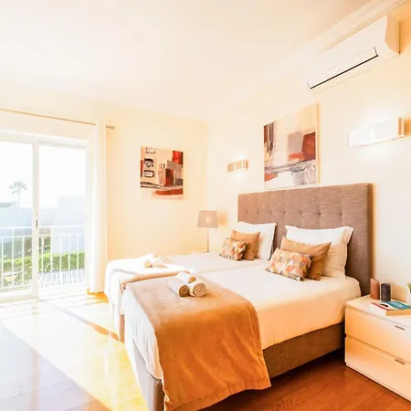 Villa In Patroves Near Golden Beaches فيلة *